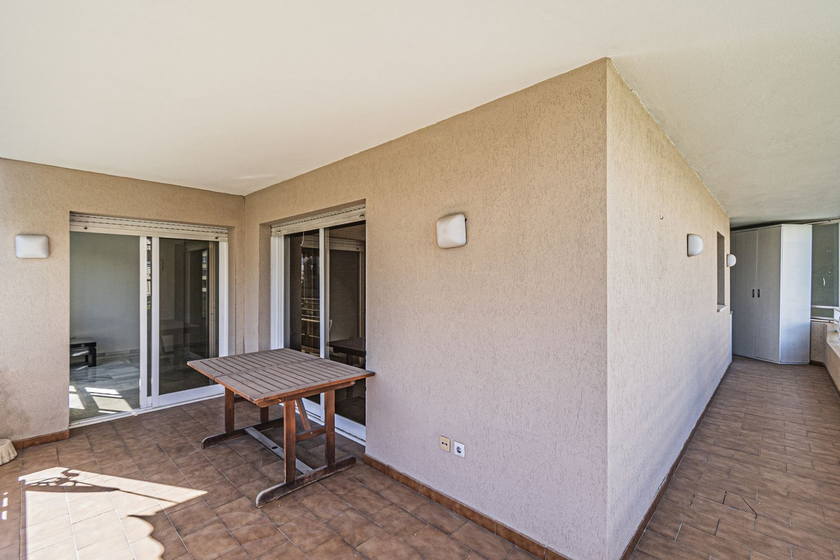 Appartement te koop in Marbella | 3 slaapkamers H5152687