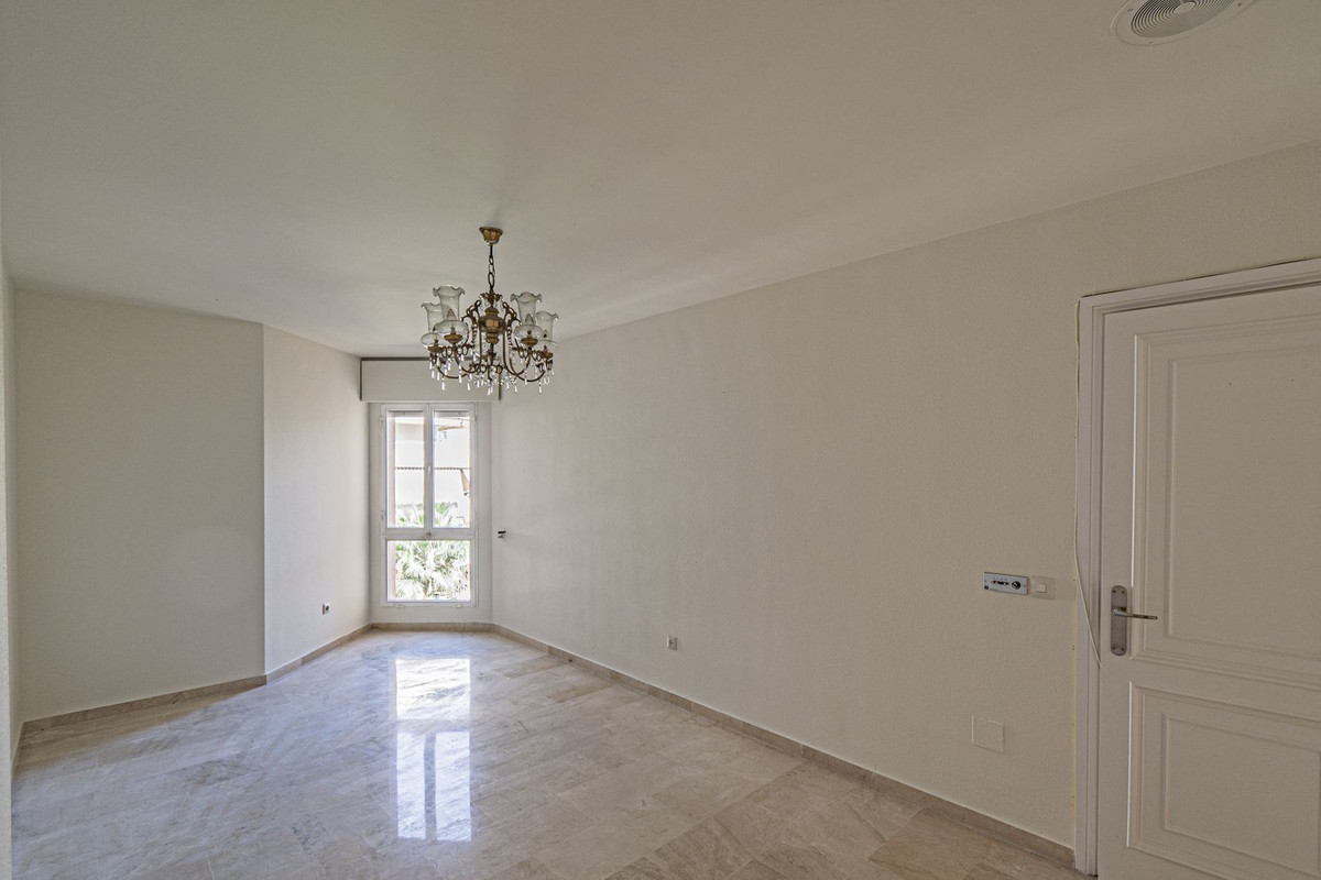 Appartement te koop in Marbella | 3 slaapkamers H5152687