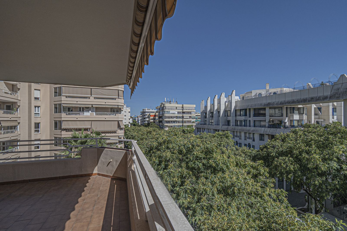 Appartement te koop in Marbella | 3 slaapkamers H5152687