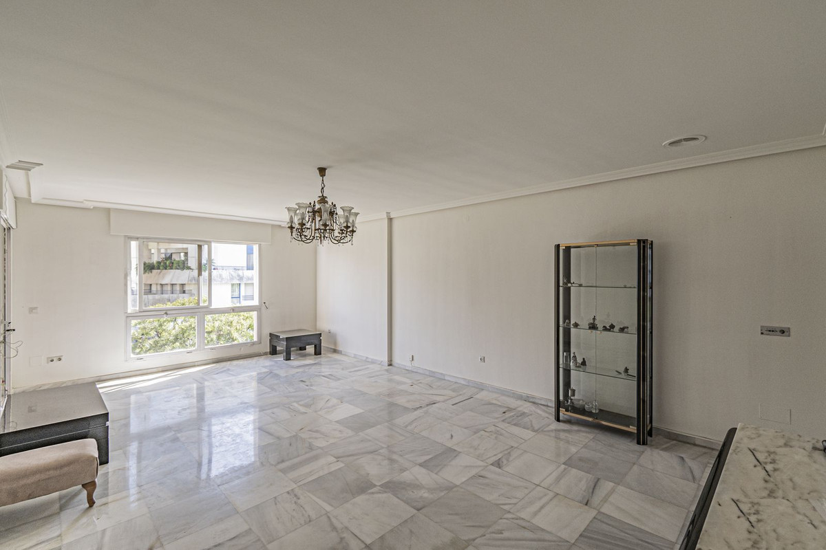 Appartement te koop in Marbella | 3 slaapkamers H5152687
