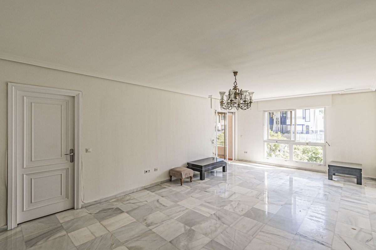 Appartement te koop in Marbella | 3 slaapkamers H5152687