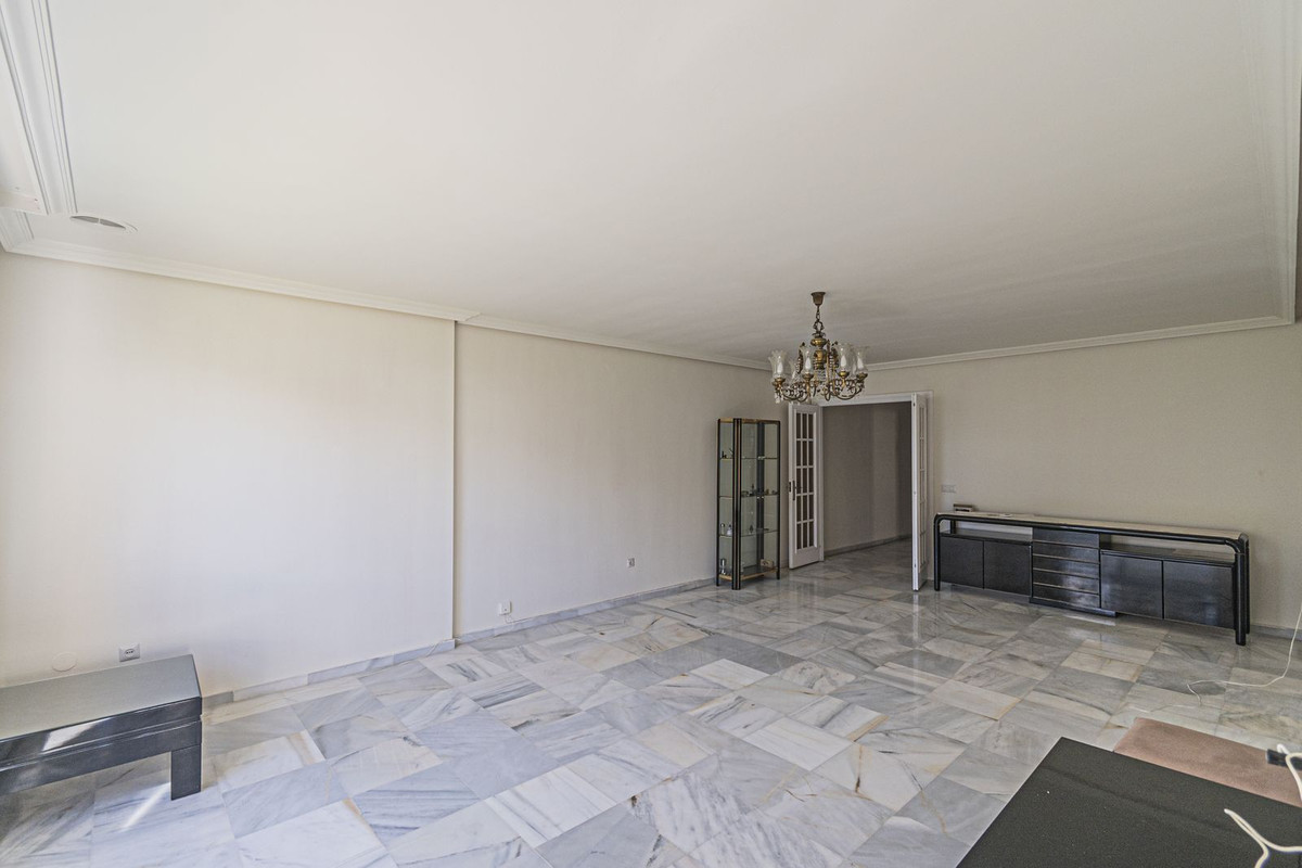 Appartement te koop in Marbella | 3 slaapkamers H5152687