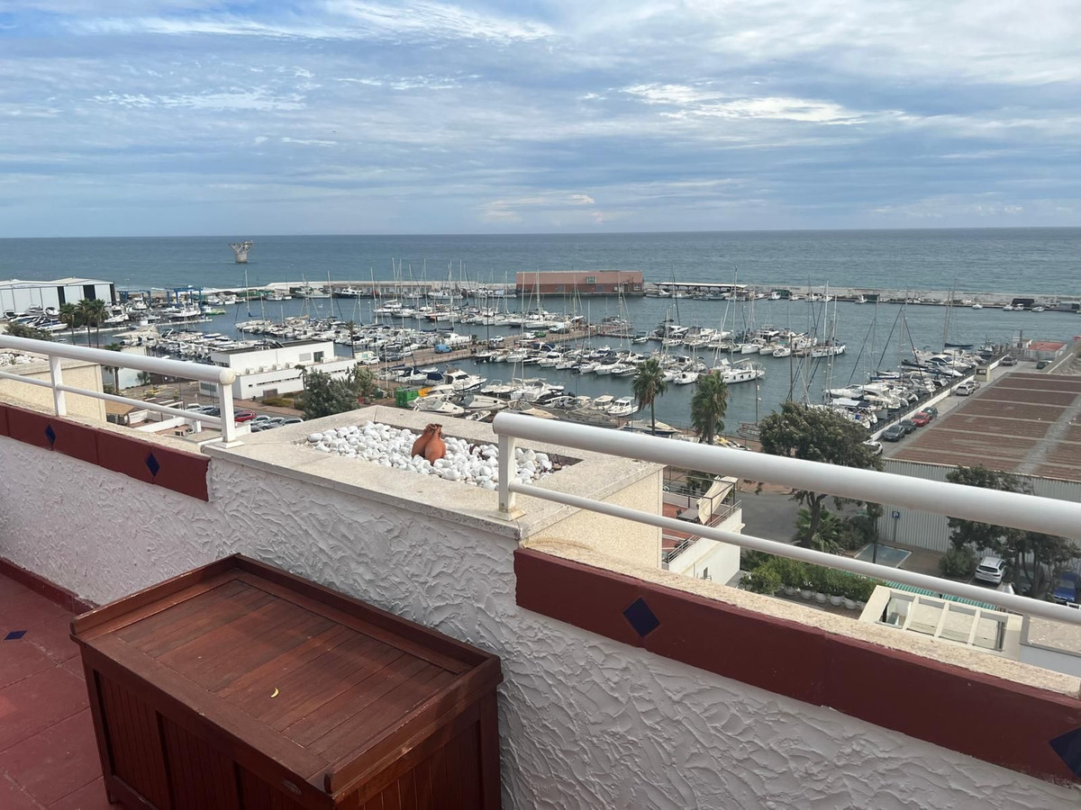 Penthouse te koop in Marbella | 3 slaapkamers H5156926