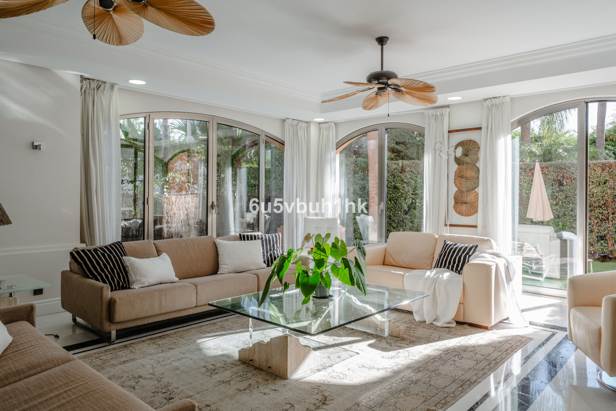 Appartement te koop in Marbella | 2 slaapkamers H5182174