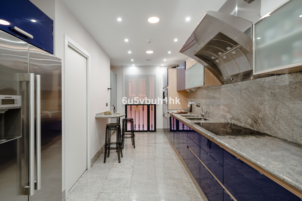 Appartement te koop in Marbella | 2 slaapkamers H5182174