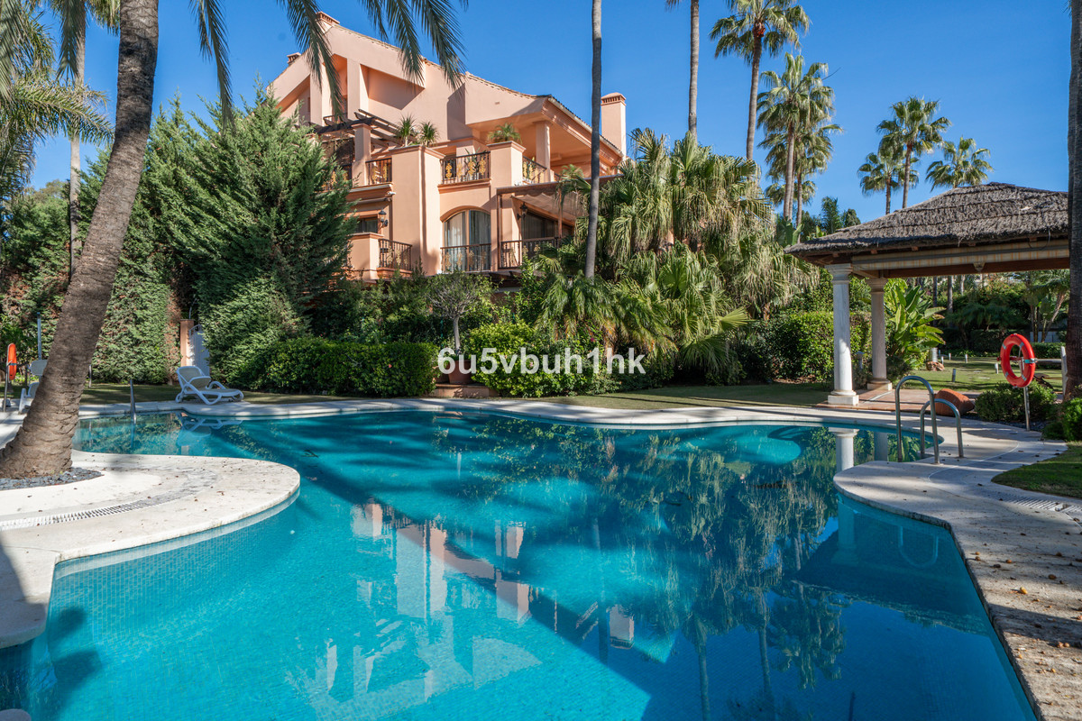 Appartement te koop in Marbella | 2 slaapkamers H5182174