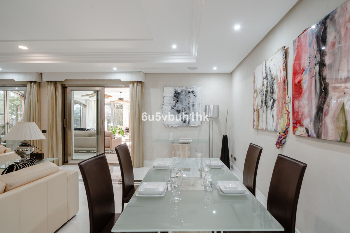 Appartement te koop in Marbella | 2 slaapkamers H5182174