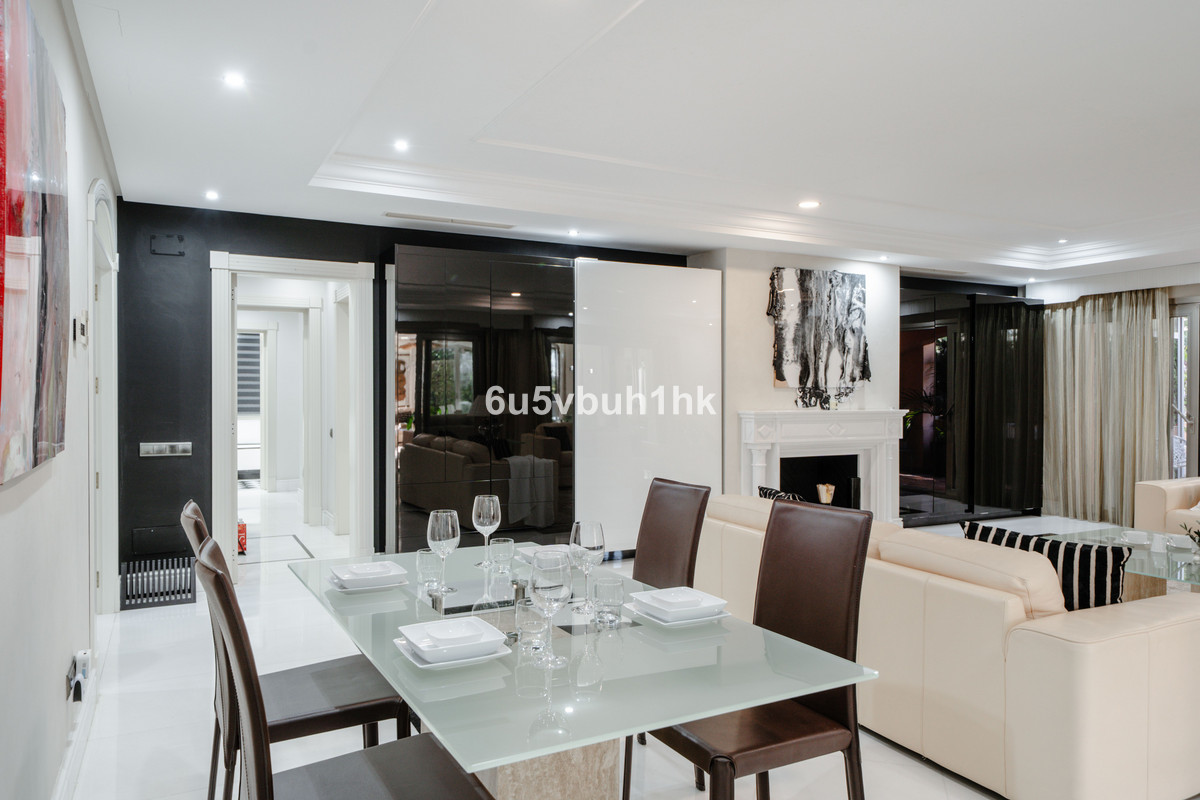 Appartement te koop in Marbella | 2 slaapkamers H5182174