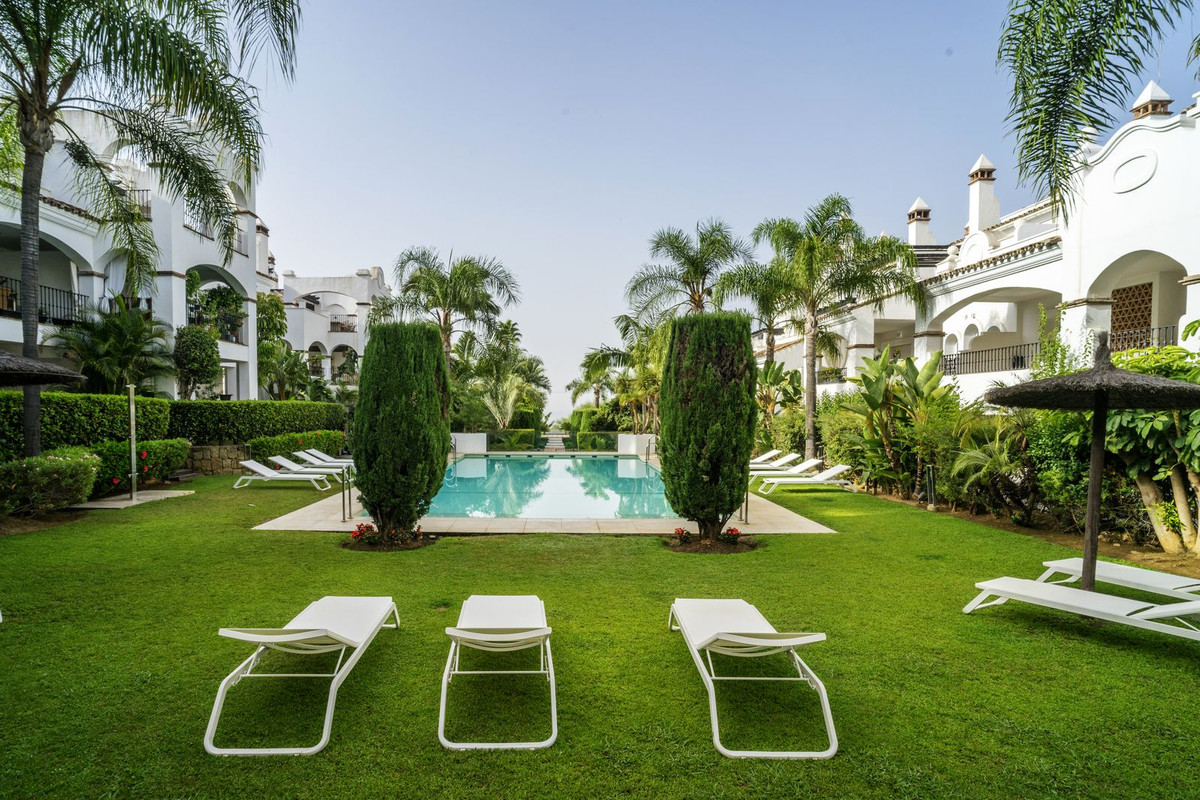 Property main view 64