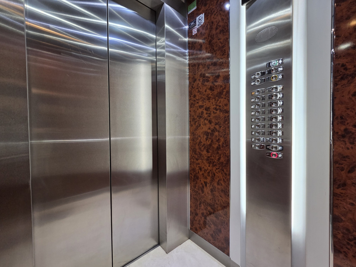 Property main view 16