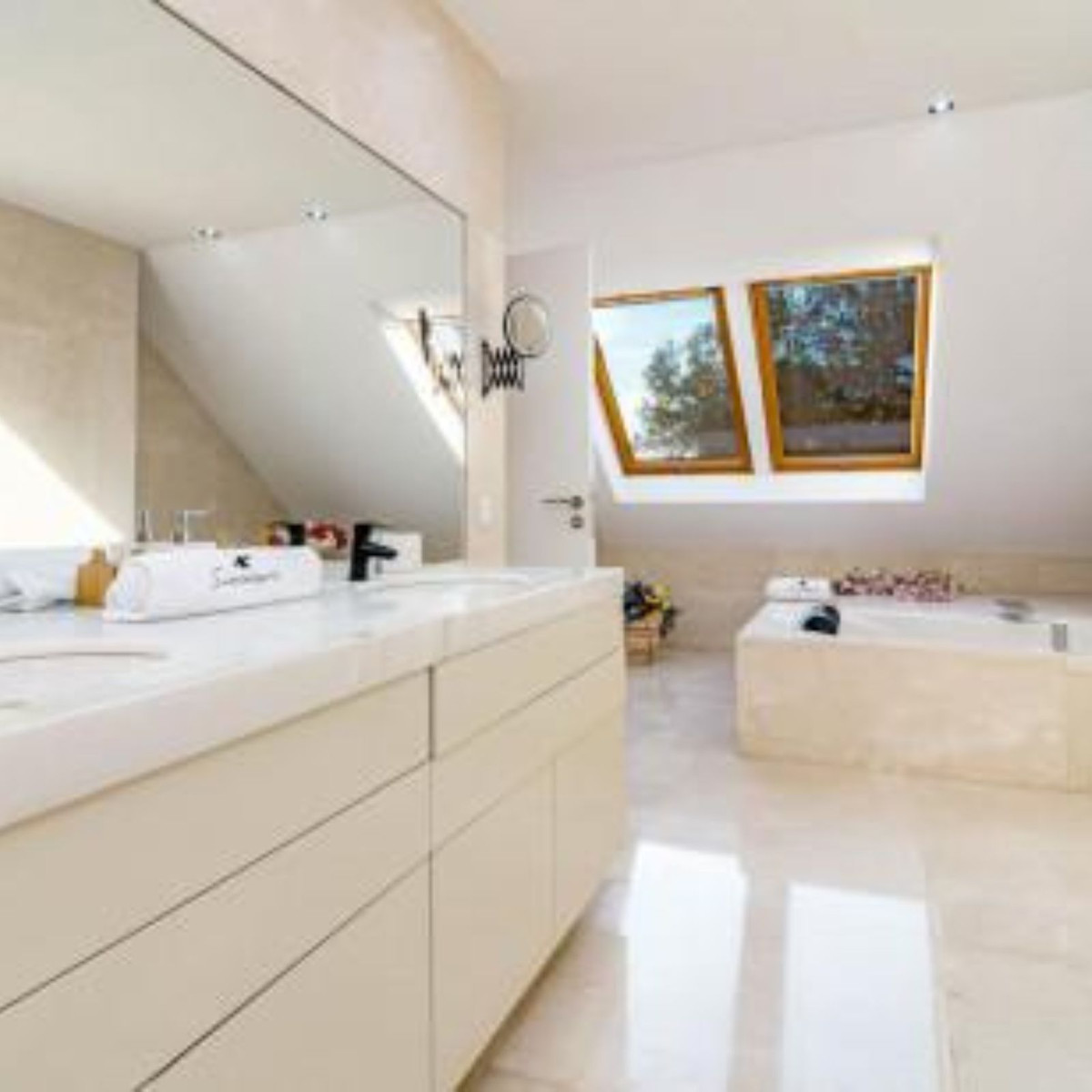 Property main view 18