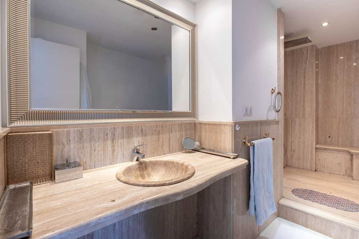 Appartement te koop in Marbella | 2 slaapkamers H5195419