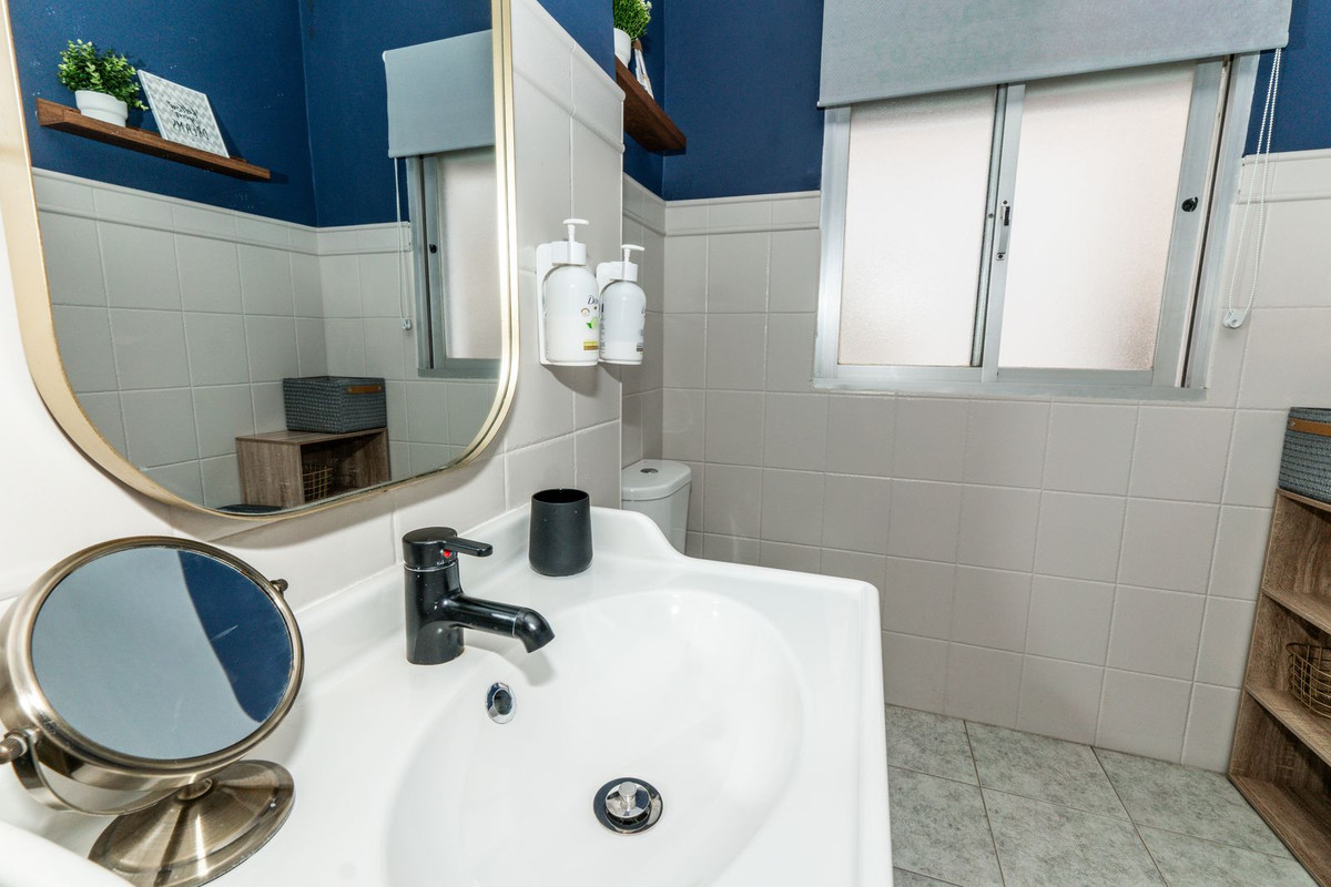 Property main view 60