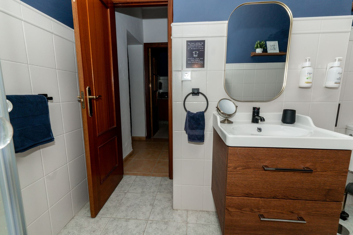 Property main view 64