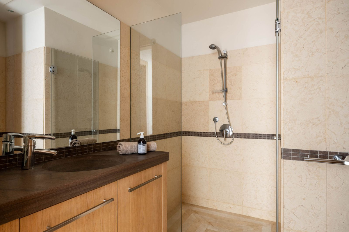 Property main view 36