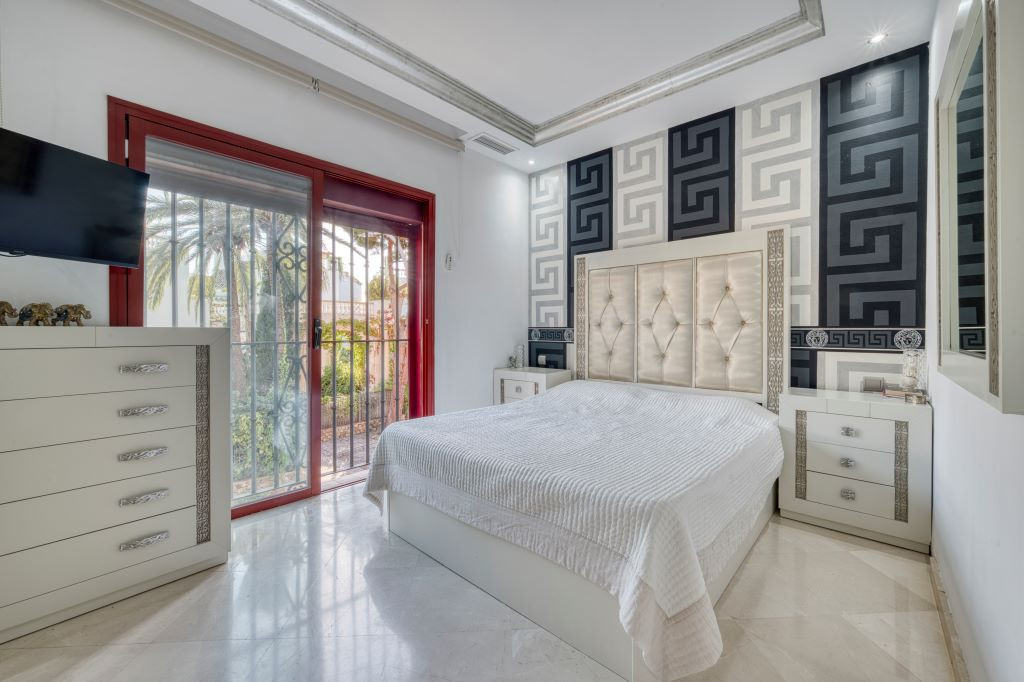 Property main view 4