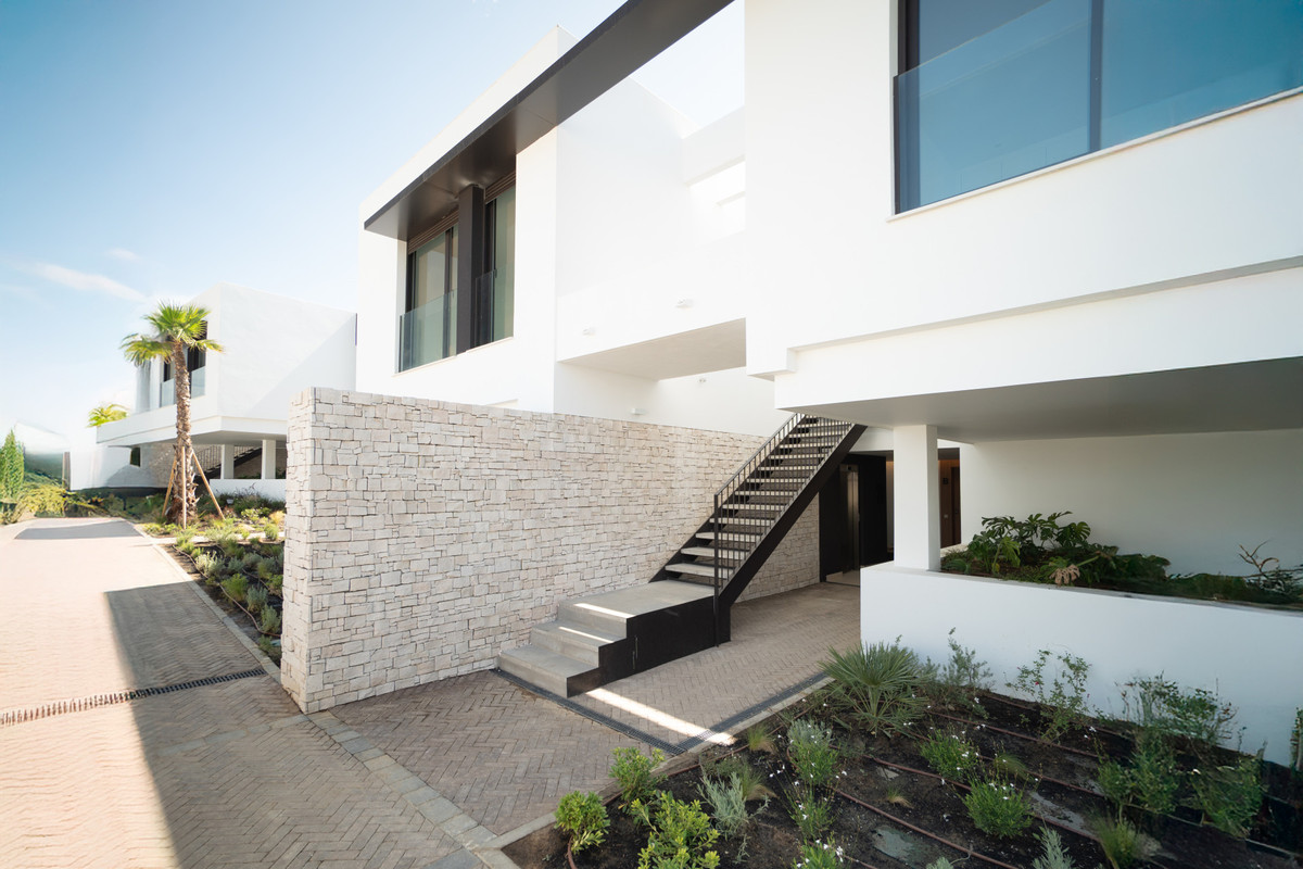 Property main view 42