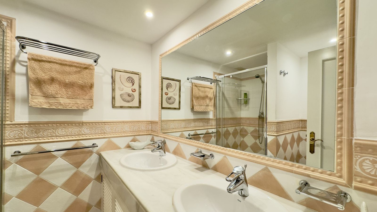 Property main view 33