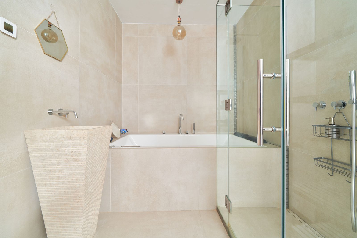 Property main view 20