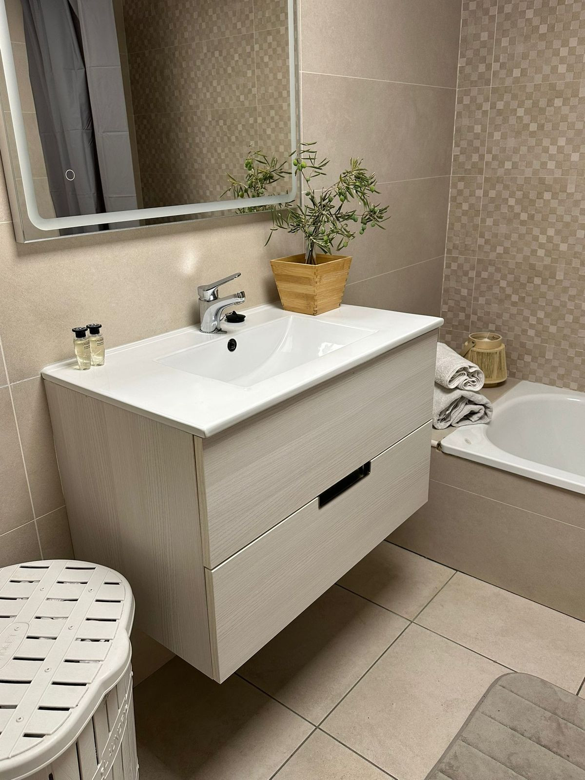 Property main view 38