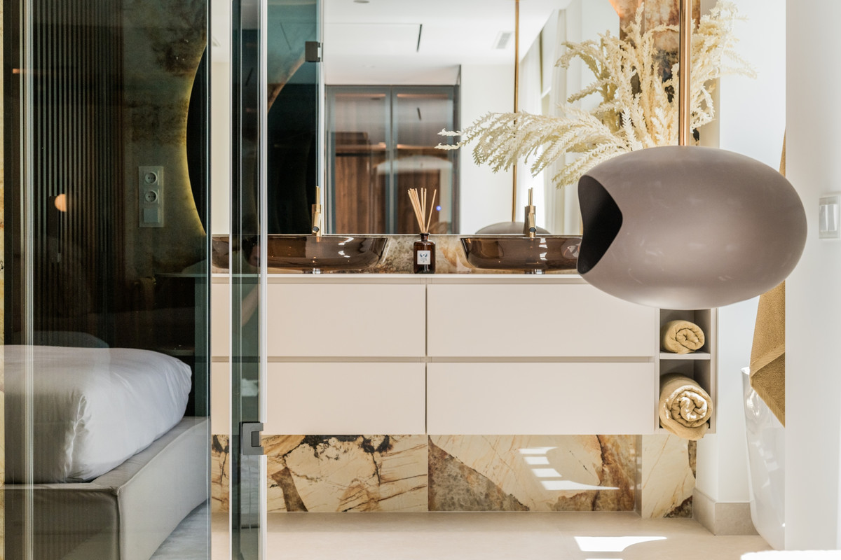 Appartement te koop in Marbella | 3 slaapkamers H5248165