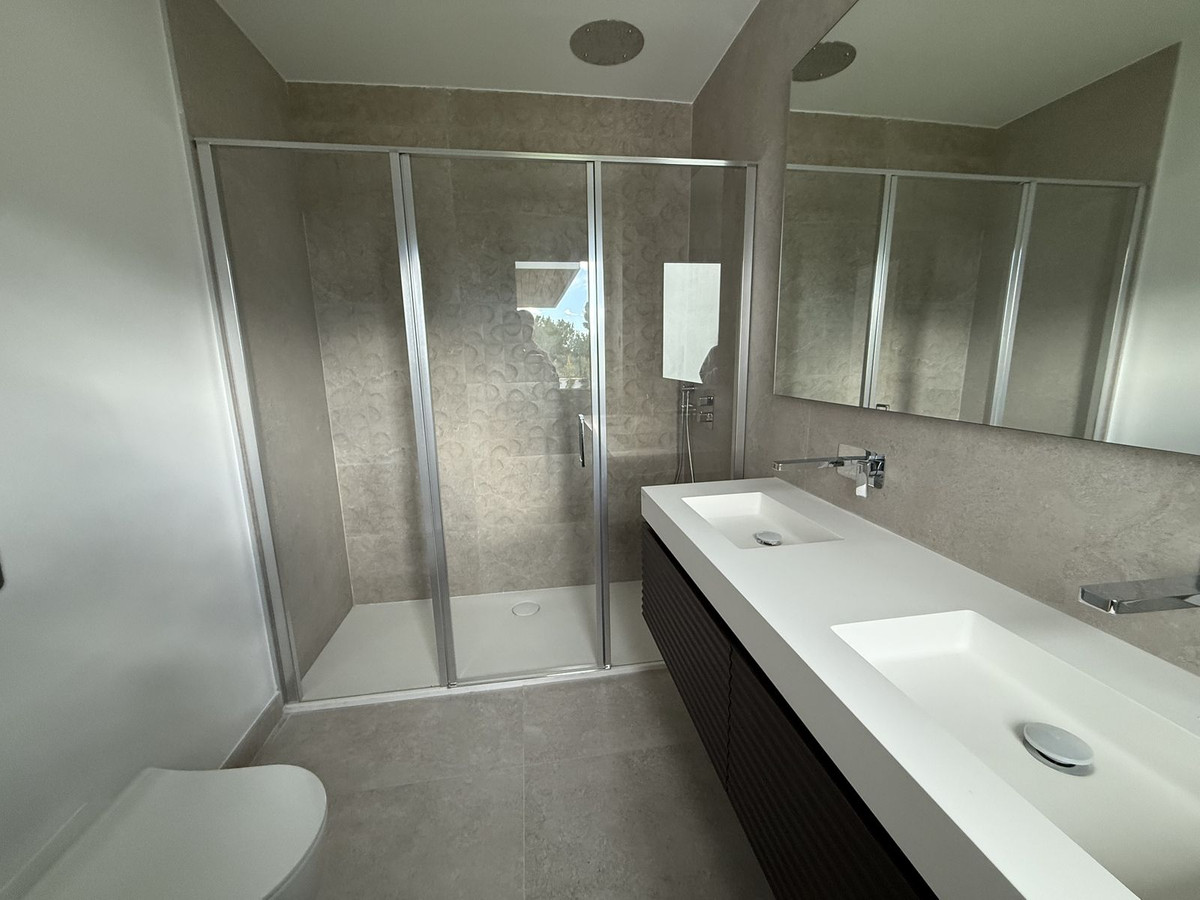 Appartement te koop in Marbella | 4 slaapkamers H5250190