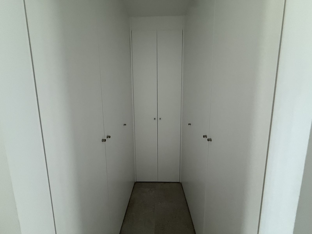 Appartement te koop in Marbella | 4 slaapkamers H5250190