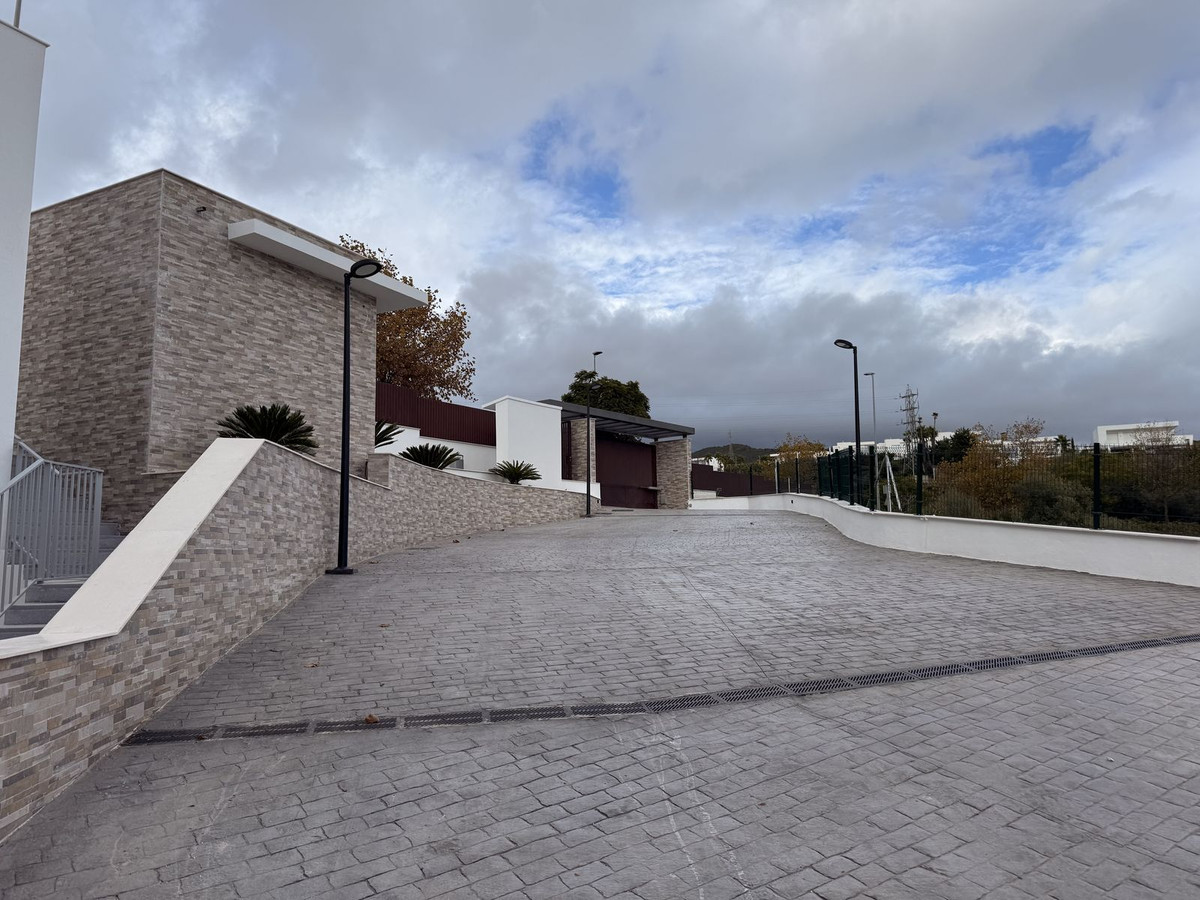 Appartement te koop in Marbella | 4 slaapkamers H5250190