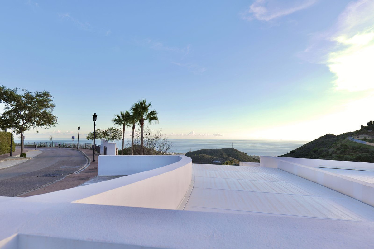 Appartement te koop in Ojén | 3 slaapkamers H5258779