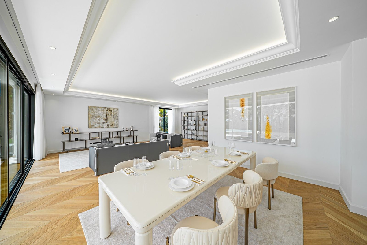 Huis te koop in Marbella | 5 slaapkamers H5259418