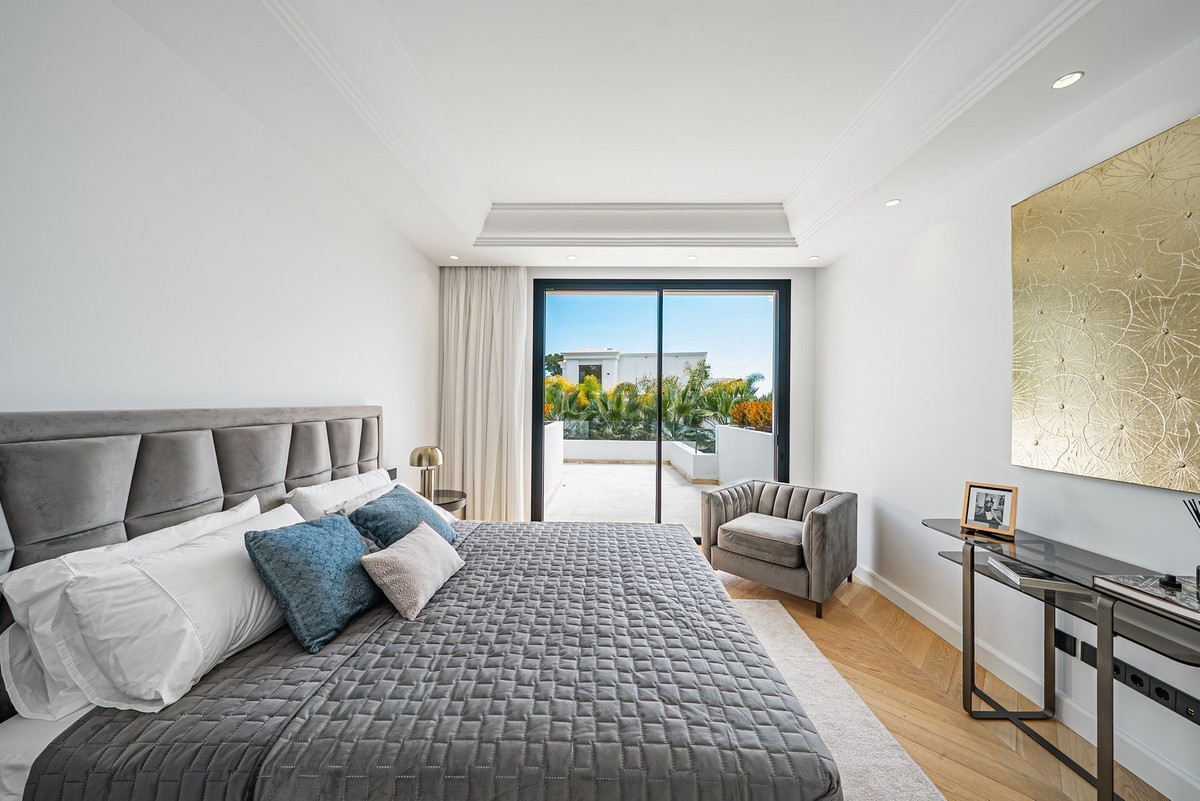 Huis te koop in Marbella | 5 slaapkamers H5259418