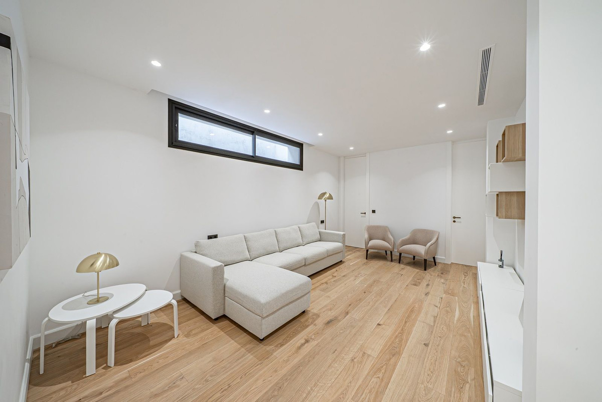 Huis te koop in Marbella | 5 slaapkamers H5259418