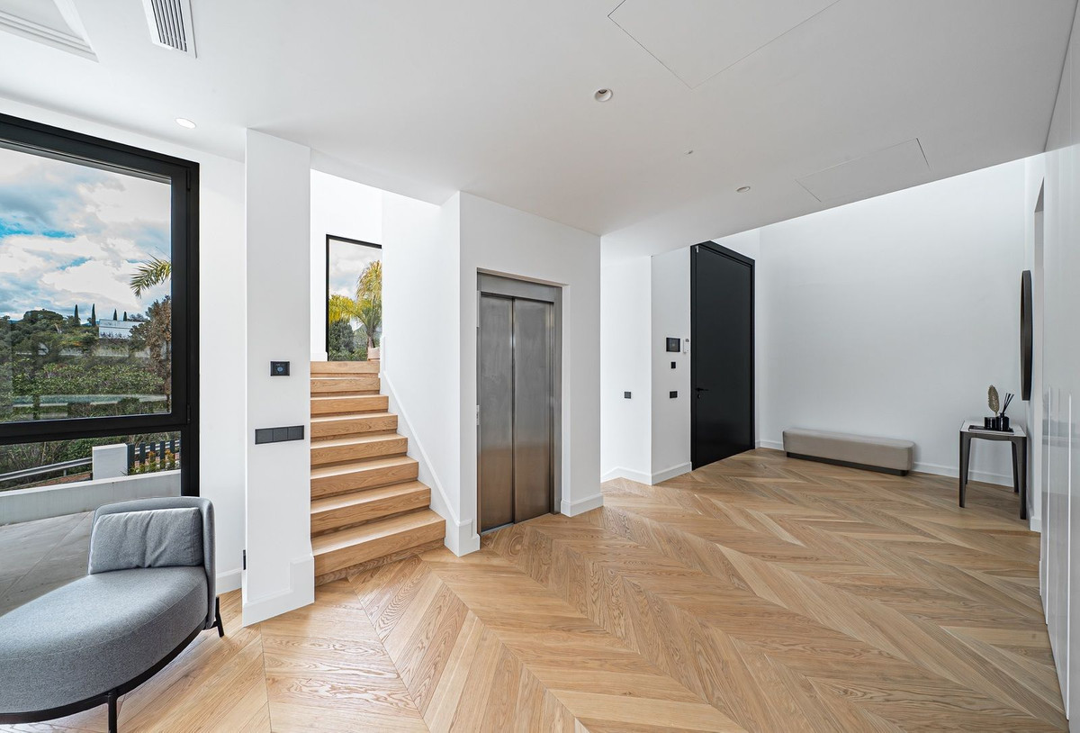 Huis te koop in Marbella | 5 slaapkamers H5259418