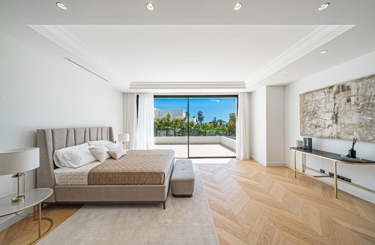 Huis te koop in Marbella | 5 slaapkamers H5259418