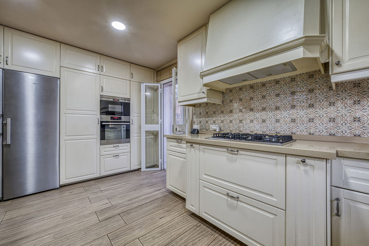 Huis te koop in Marbella | 4 slaapkamers H5261413