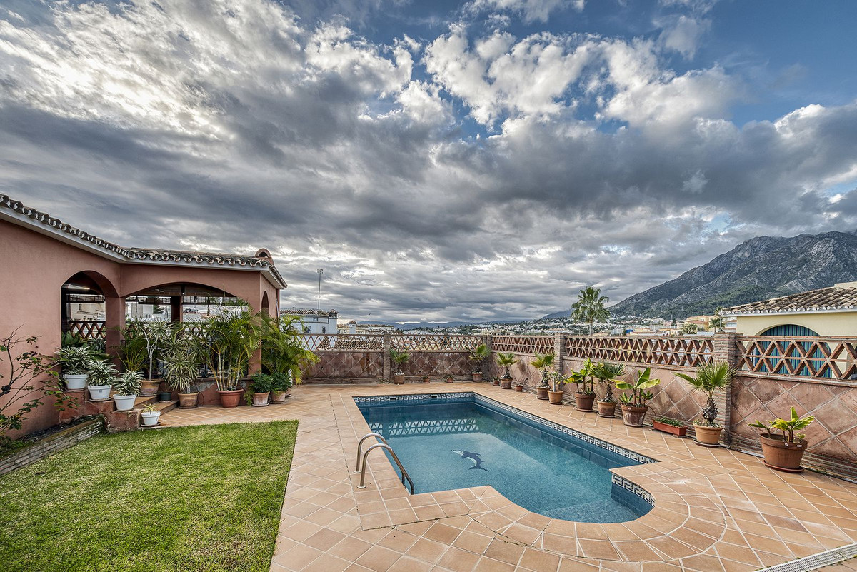 Huis te koop in Marbella | 4 slaapkamers H5261413