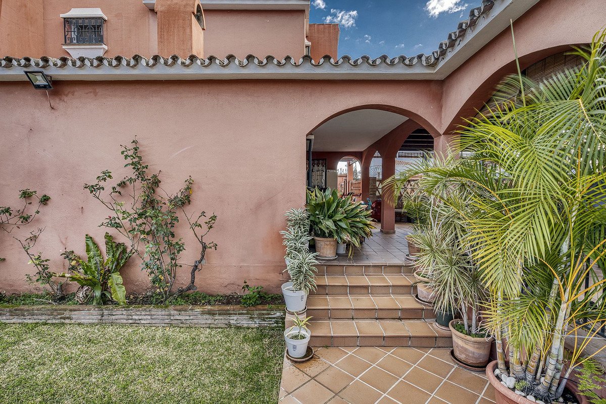 Huis te koop in Marbella | 4 slaapkamers H5261413