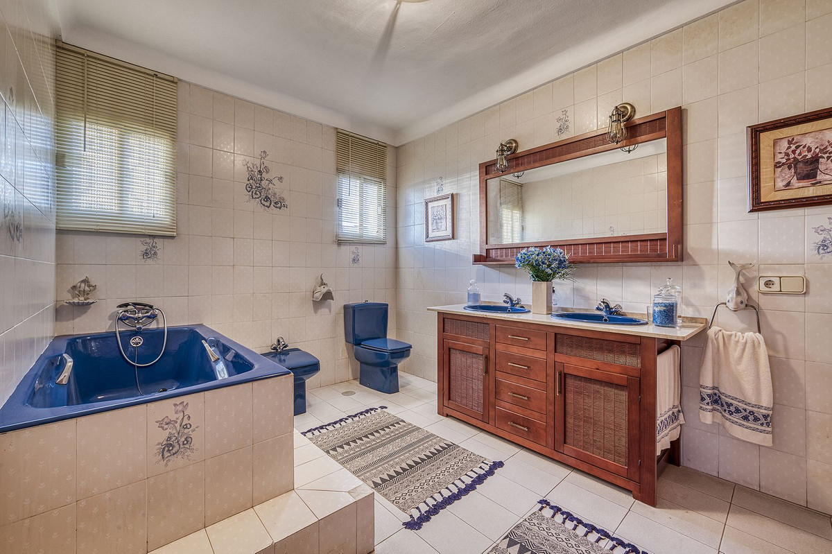 Huis te koop in Marbella | 4 slaapkamers H5261413