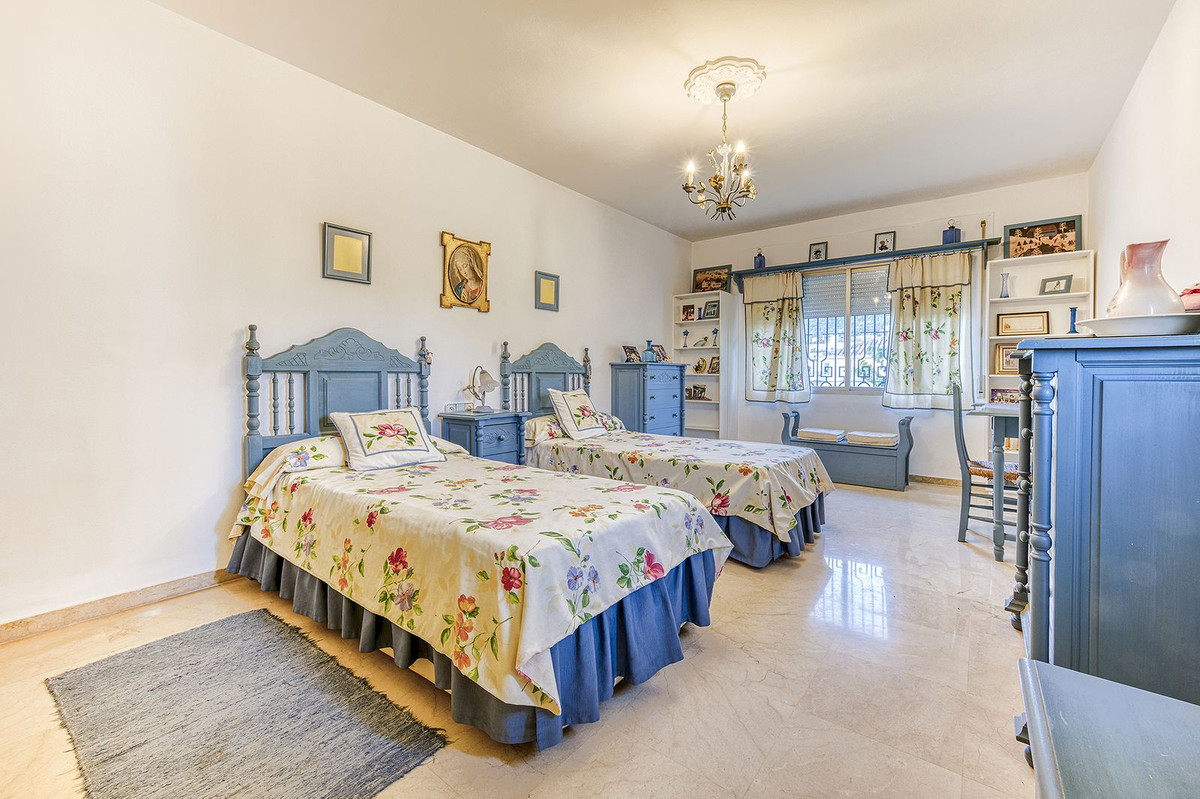 Huis te koop in Marbella | 4 slaapkamers H5261413