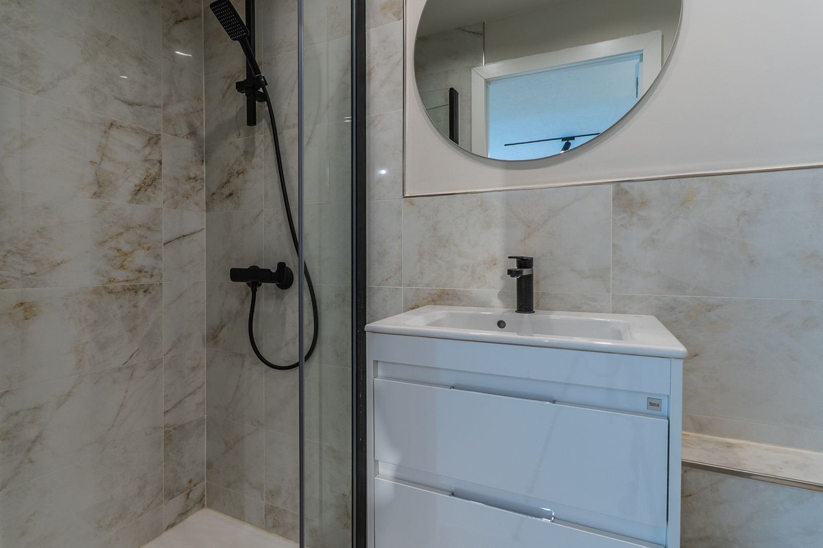 Penthouse te koop in Marbella | 1 slaapkamers H5264899