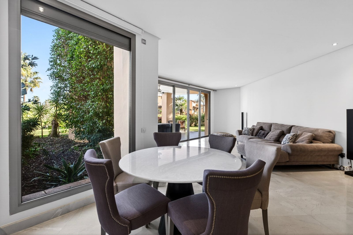 Appartement te koop in Marbella | 2 slaapkamers H5274064