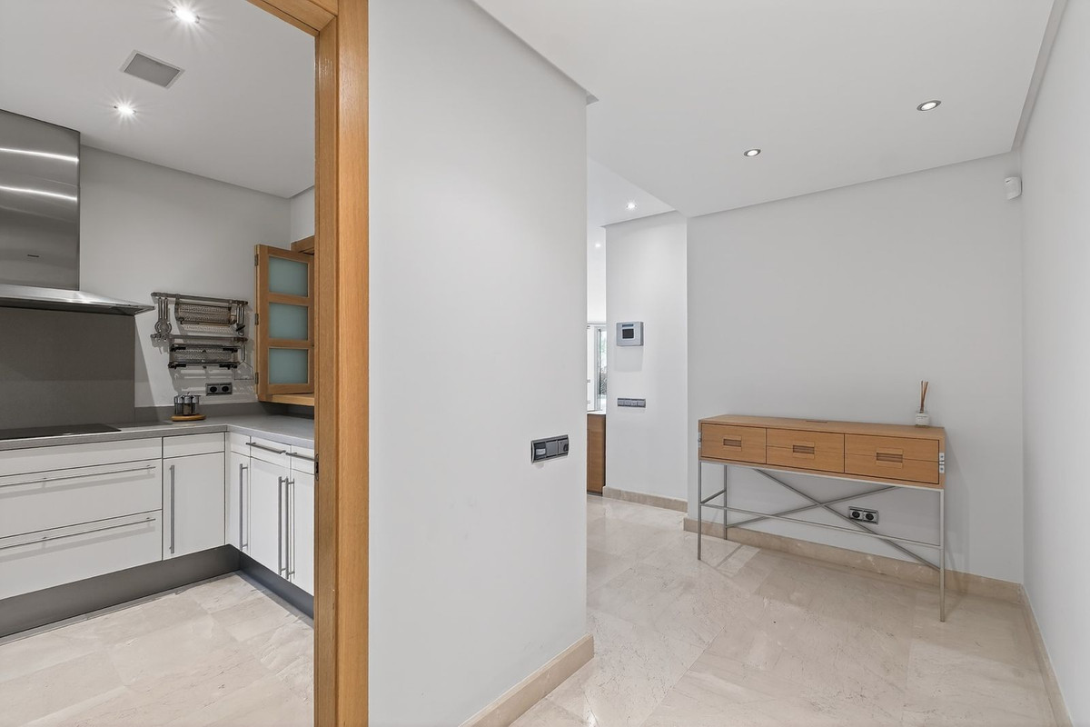 Appartement te koop in Marbella | 2 slaapkamers H5274064