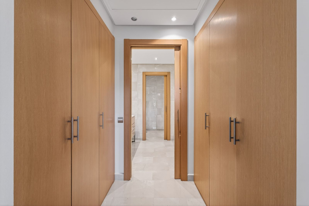 Appartement te koop in Marbella | 2 slaapkamers H5274064