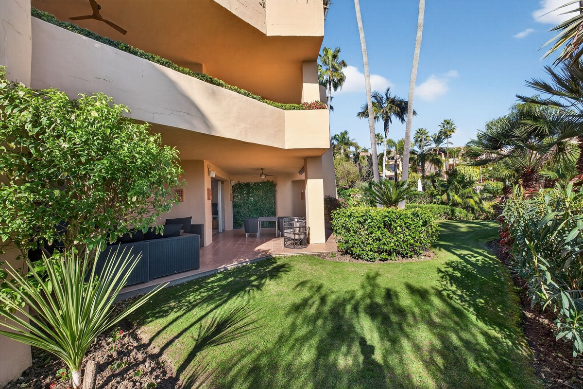 Appartement te koop in Marbella | 2 slaapkamers H5274064