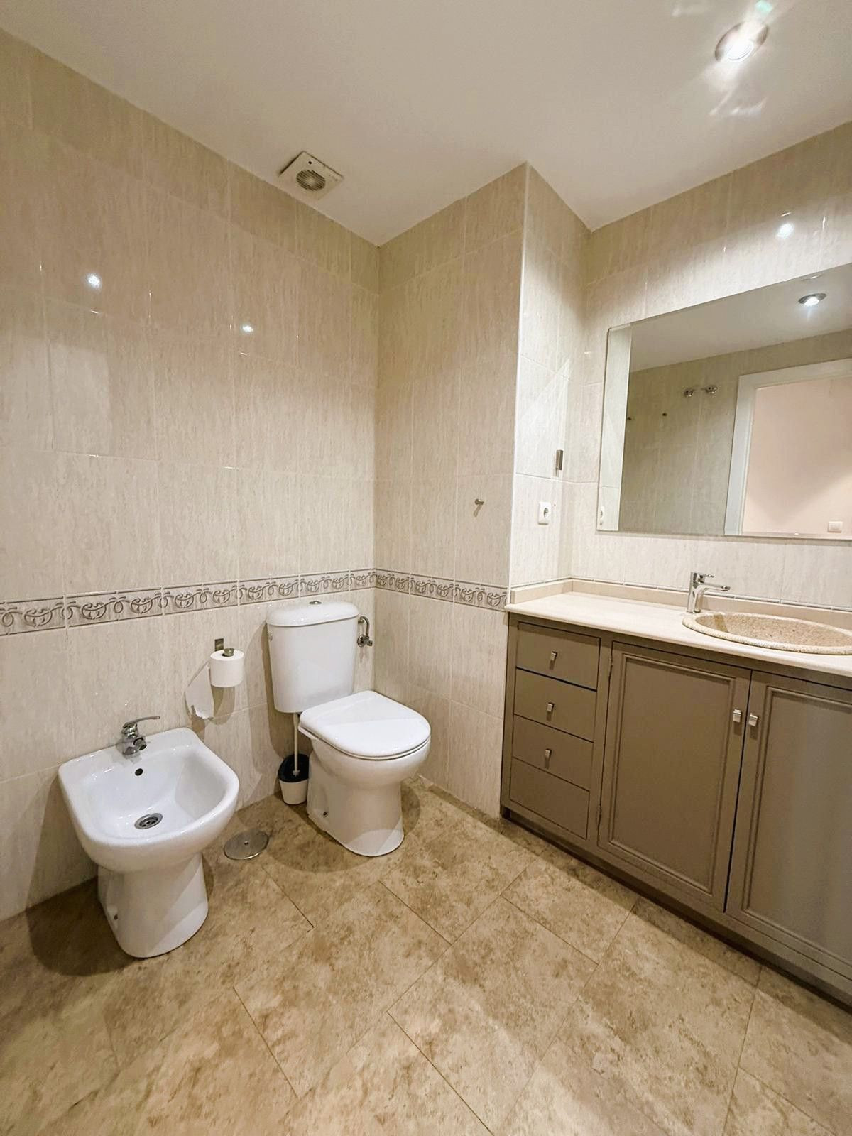 Appartement te koop in Marbella | 3 slaapkamers H5274160