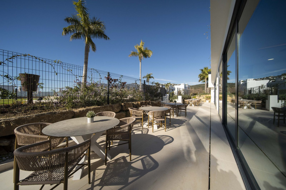 Property main view 64