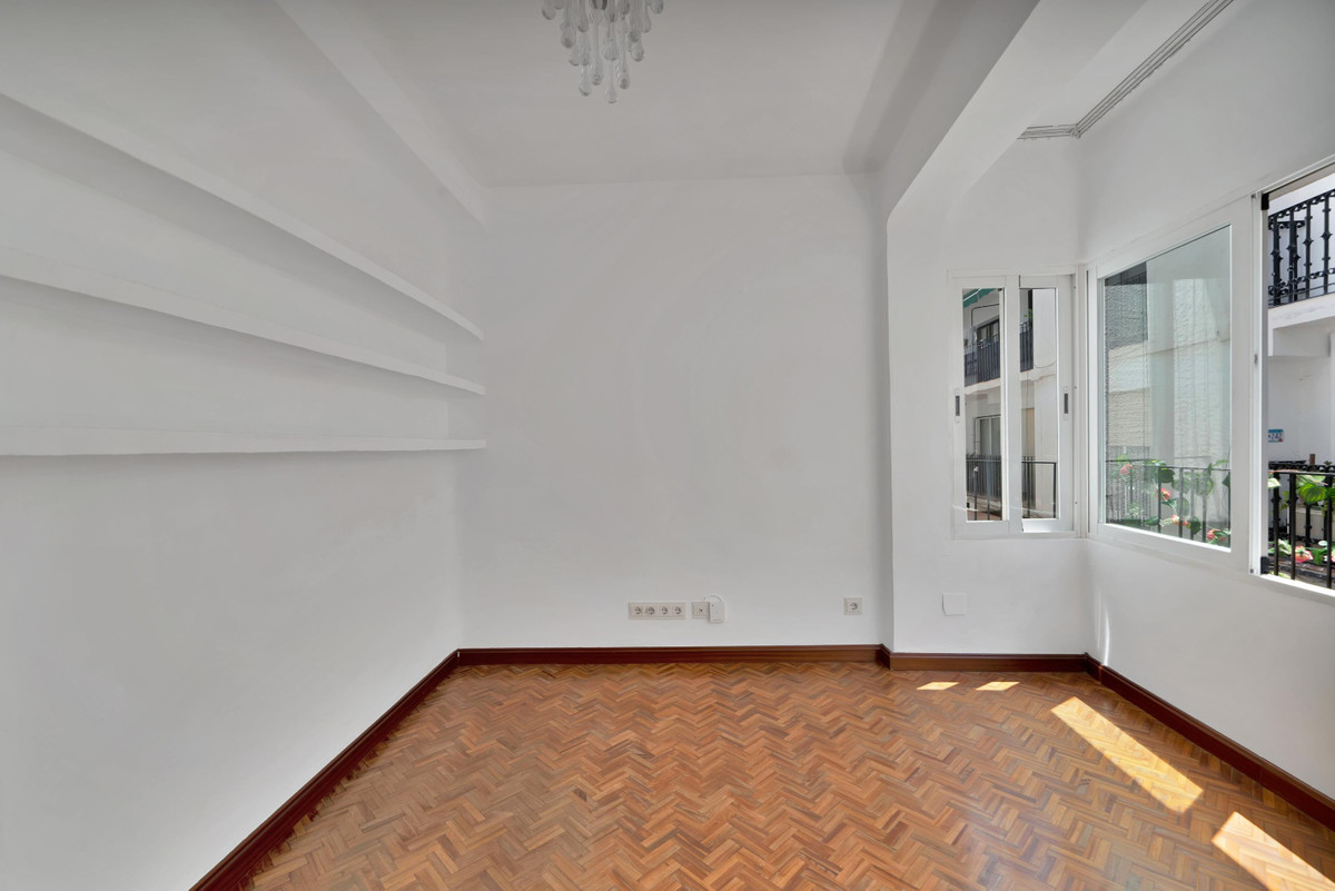 Appartement te koop in Marbella | 3 slaapkamers H5283316