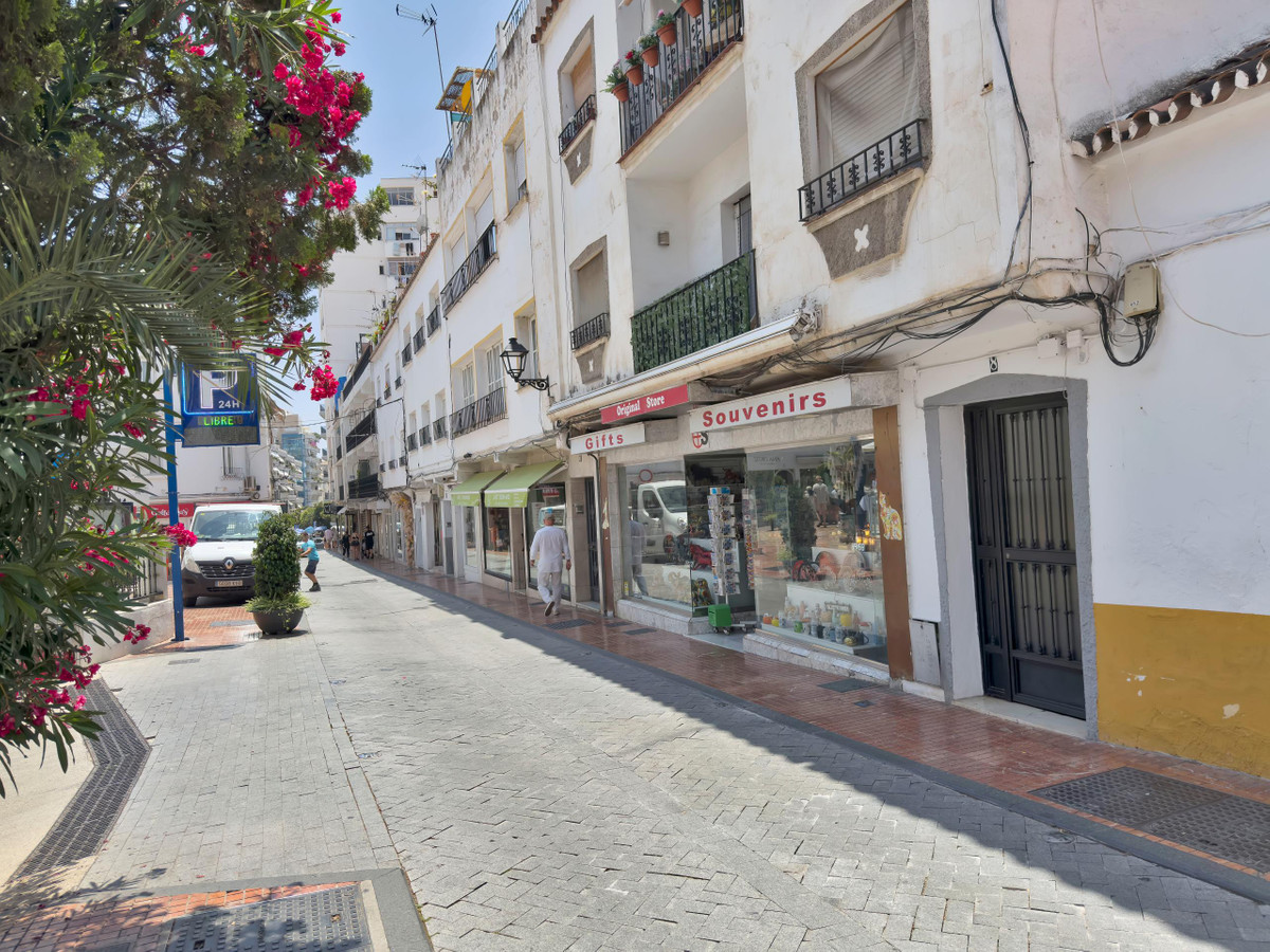 Appartement te koop in Marbella | 3 slaapkamers H5283316