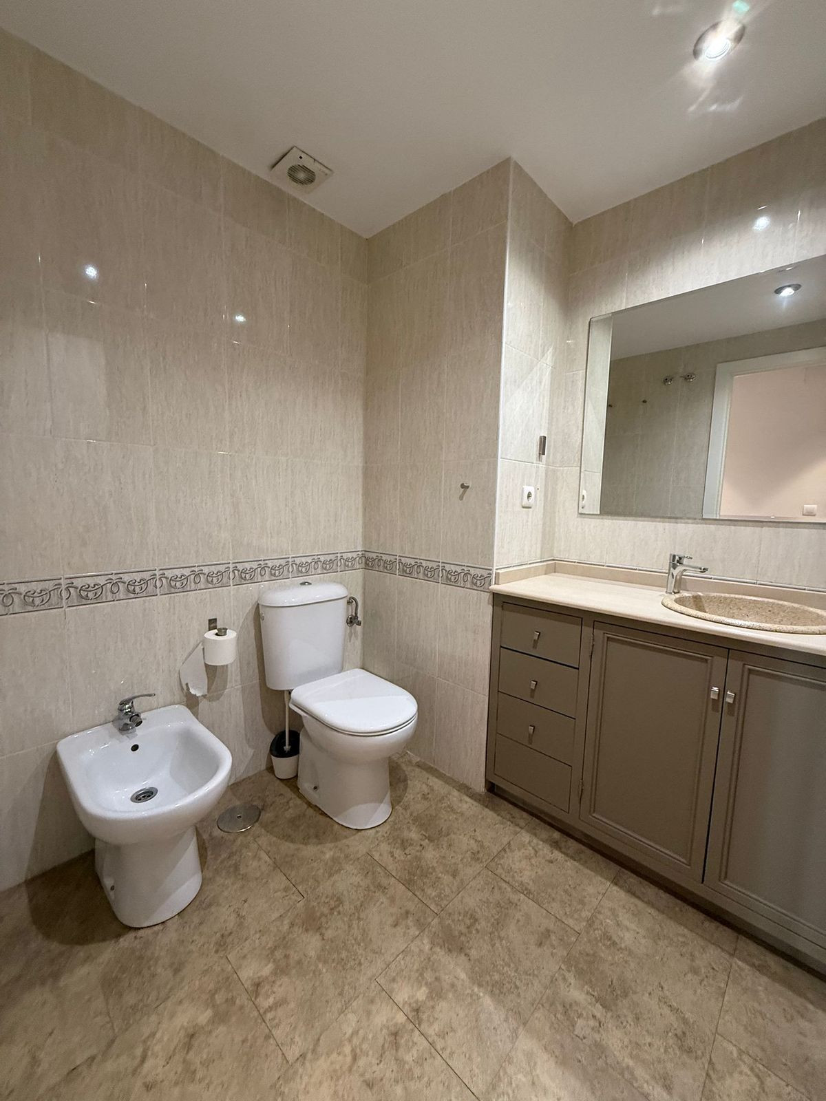 Appartement te koop in Marbella | 3 slaapkamers H5288806