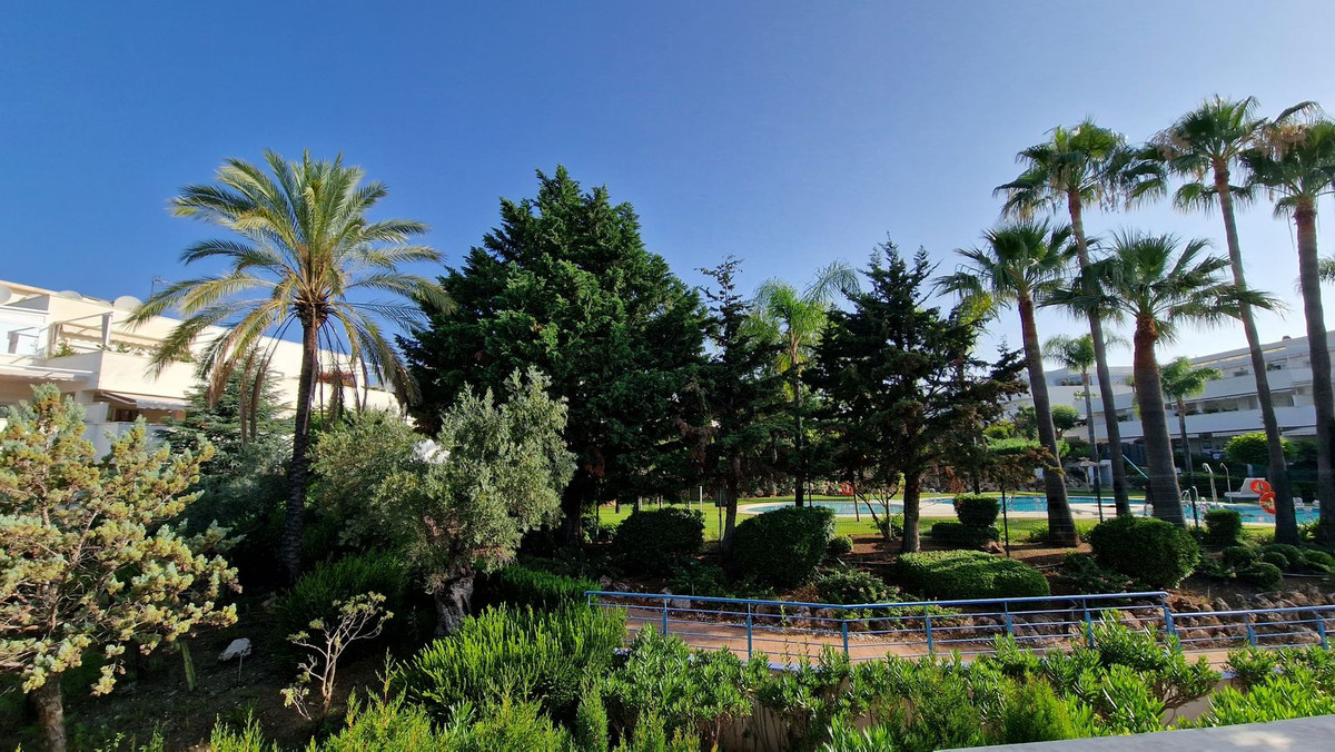 Appartement te koop in Nueva Andalucía | 2 slaapkamers H5292985